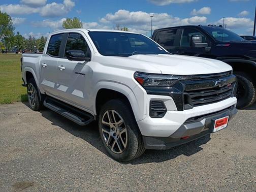 Summit White 2023 Chevrolet Colorado Z71