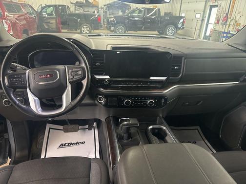 Sterling Metallic 2023 GMC Sierra 1500 Elevation