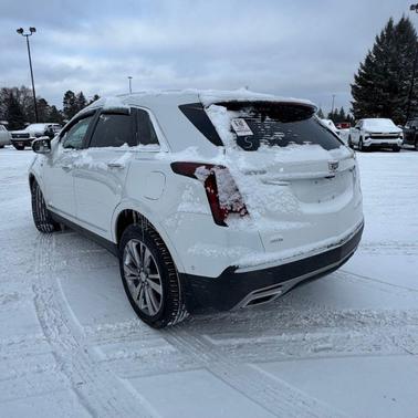 2022 Cadillac XT5 Premium Luxury