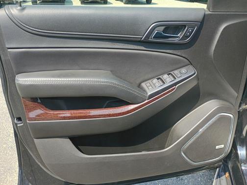 Onyx Black 2018 GMC Yukon SLE
