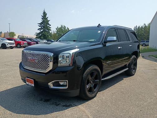 Onyx Black 2018 GMC Yukon SLE