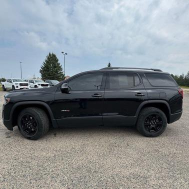2023 GMC Acadia AWD AT4