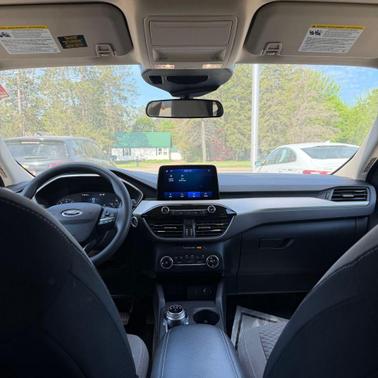 MAGNETIC METALLIC 2020 Ford Escape SE