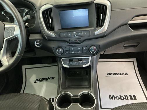 Ebony Twilight Metallic 2024 GMC Terrain SLE