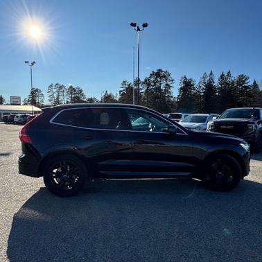 2019 Volvo XC60 T6 Momentum