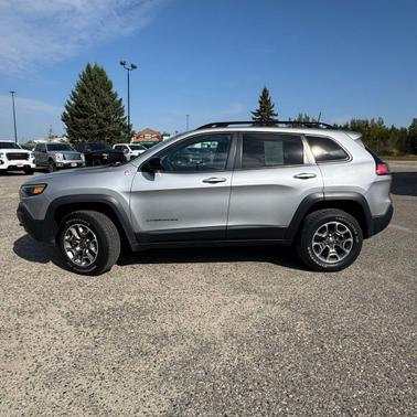 2022 Jeep Cherokee Trailhawk
