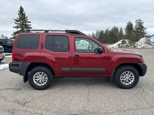 Cayenne Red 2015 Nissan Xterra S