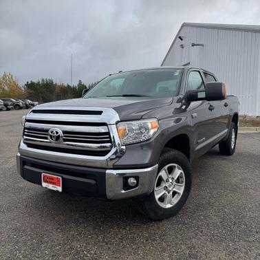 2017 Toyota Tundra SR5