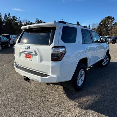 2024 Toyota 4Runner SR5