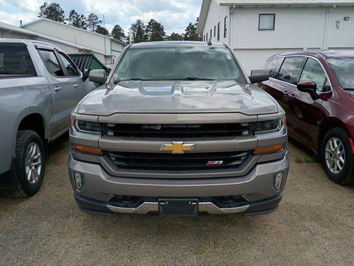 Pepperdust Metallic 2017 Chevrolet Silverado 1500 2LT
