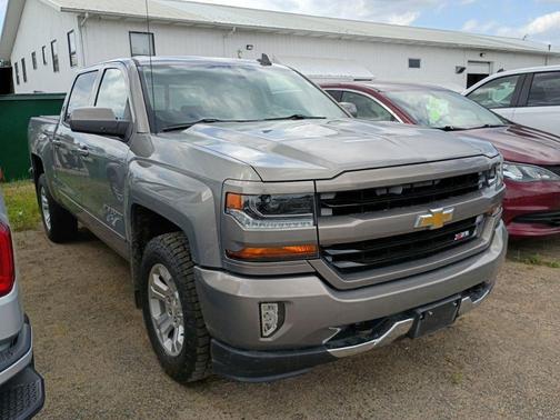 Pepperdust Metallic 2017 Chevrolet Silverado 1500 2LT
