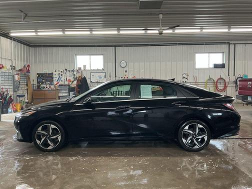 Phantom Black 2021 Hyundai ELANTRA HEV Limited