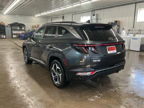 2023 Hyundai TUCSON SEL