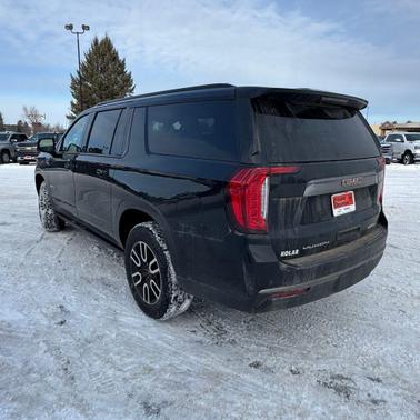 2023 GMC Yukon XL 4WD AT4