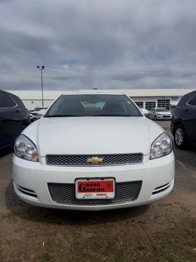 Summit White 2016 Chevrolet Impala Limited LT