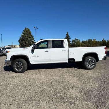 2026 Chevrolet Silverado 3500 LT