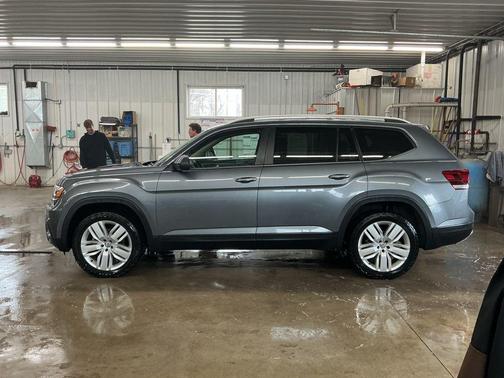 2019 Volkswagen Atlas 3.6L SE w/Technology