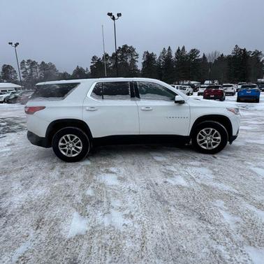 2020 Chevrolet Traverse LT Cloth
