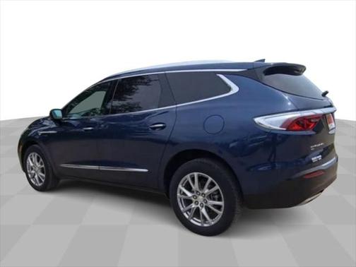 2022 Buick Enclave AWD Essence