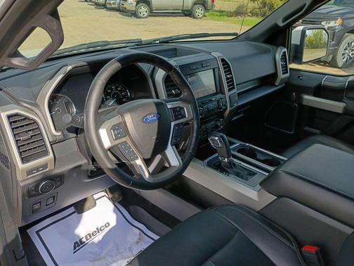 OXFORD WHITE 2018 Ford F-150 Lariat