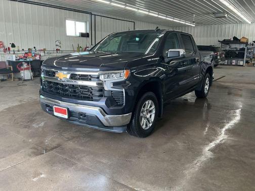 Dark Ash Metallic 2022 Chevrolet Silverado 1500 LT