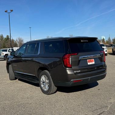 2021 GMC Yukon XL SLT