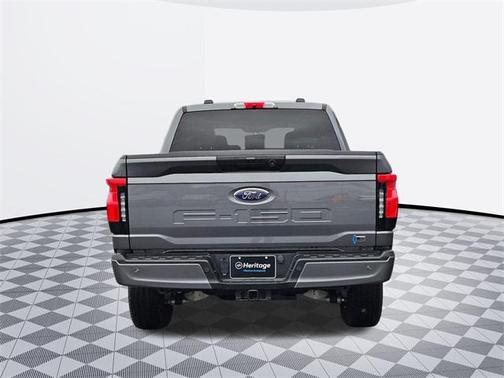 2022 Ford F-150 Lightning XLT