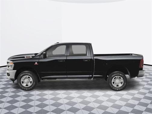 2025 RAM 2500 Tradesman Crew Cab 4x4 6'4' Box