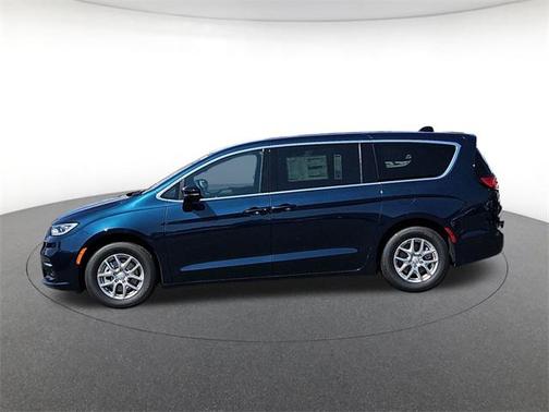 2025 Chrysler Pacifica L