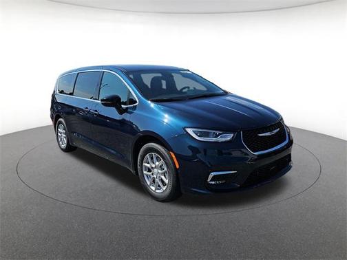2025 Chrysler Pacifica L