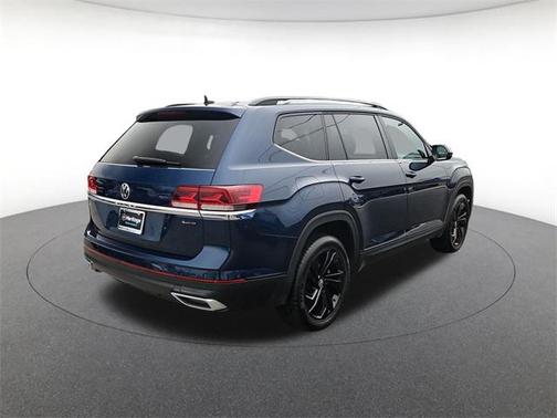 2023 Volkswagen Atlas 2.0T SE w/Technology 4MOTION