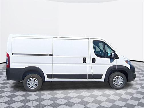 2025 RAM ProMaster 1500 Low Roof