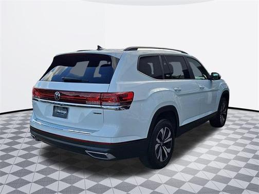 2024 Volkswagen Atlas 2.0T SE