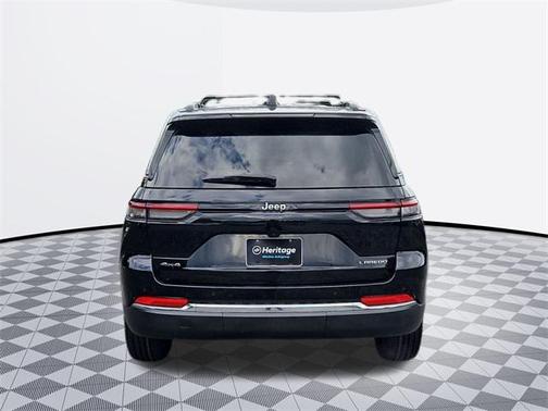 2023 Jeep Grand Cherokee Laredo