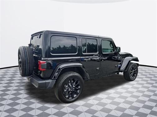 2024 Jeep Wrangler 4xe Sahara
