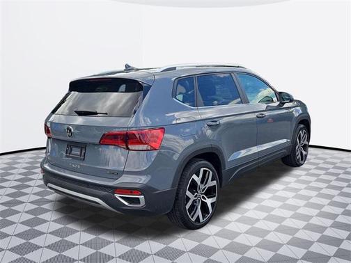 2022 Volkswagen Taos 1.5T SEL