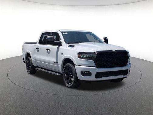 Bright White Clearcoat 2026 RAM 1500 Big Horn/Lone Star
