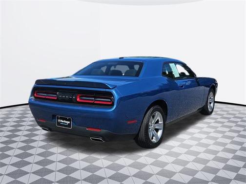 2022 Dodge Challenger SXT