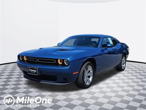 2022 Dodge Challenger SXT