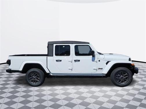 2025 Jeep Gladiator Sport S