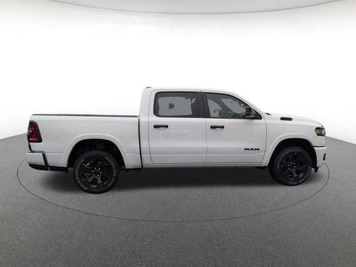 Bright White Clearcoat 2026 RAM 1500 Big Horn/Lone Star