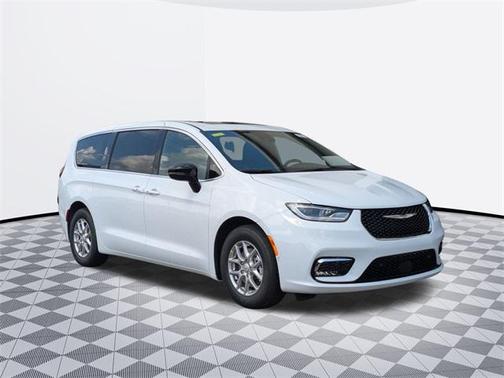 2025 Chrysler Pacifica L