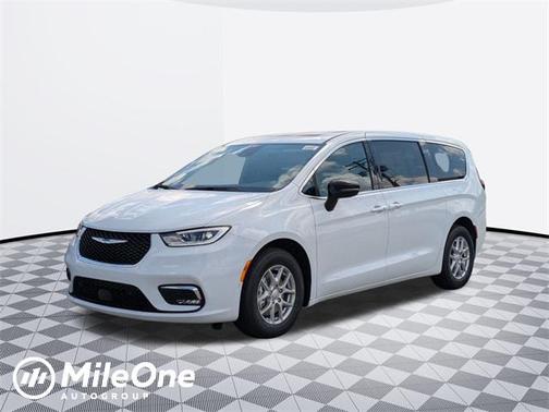2025 Chrysler Pacifica L