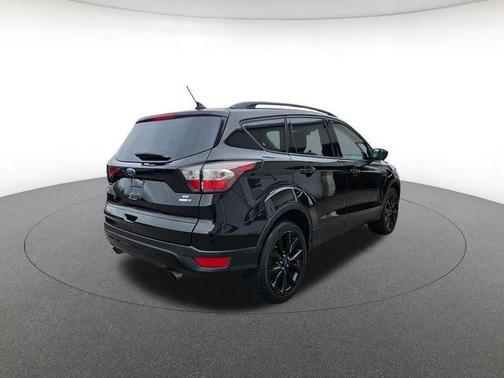 Shadow Black 2018 Ford Escape SE