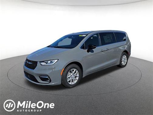 2025 Chrysler Pacifica L