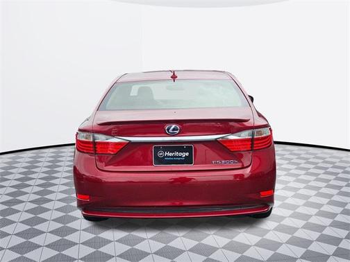 2013 Lexus ES 300h Base