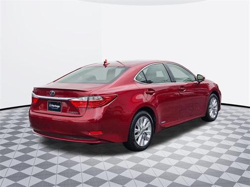 2013 Lexus ES 300h Base