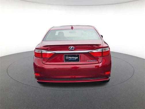 2013 Lexus ES 300h Base
