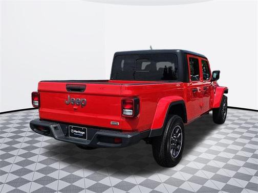 2023 Jeep Gladiator Overland
