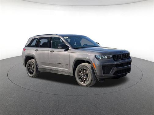 2026 Jeep Grand Cherokee Altitude